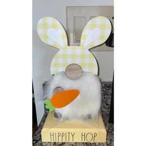 NWT! Rae Dunn Hippity Hop Bunny Gnome Decor